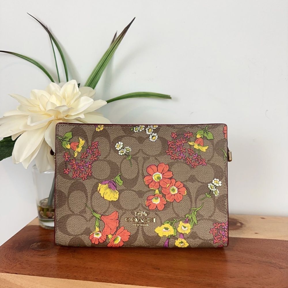 NWT COACH Slim Crossbody In Signature Canvas With Floral Print‎ - Picture 8 of 9